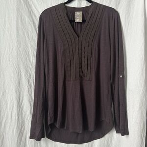 Anthropologie Women's M Dolan Bryn Henley Purple Top Ruffle Artsy Peasant